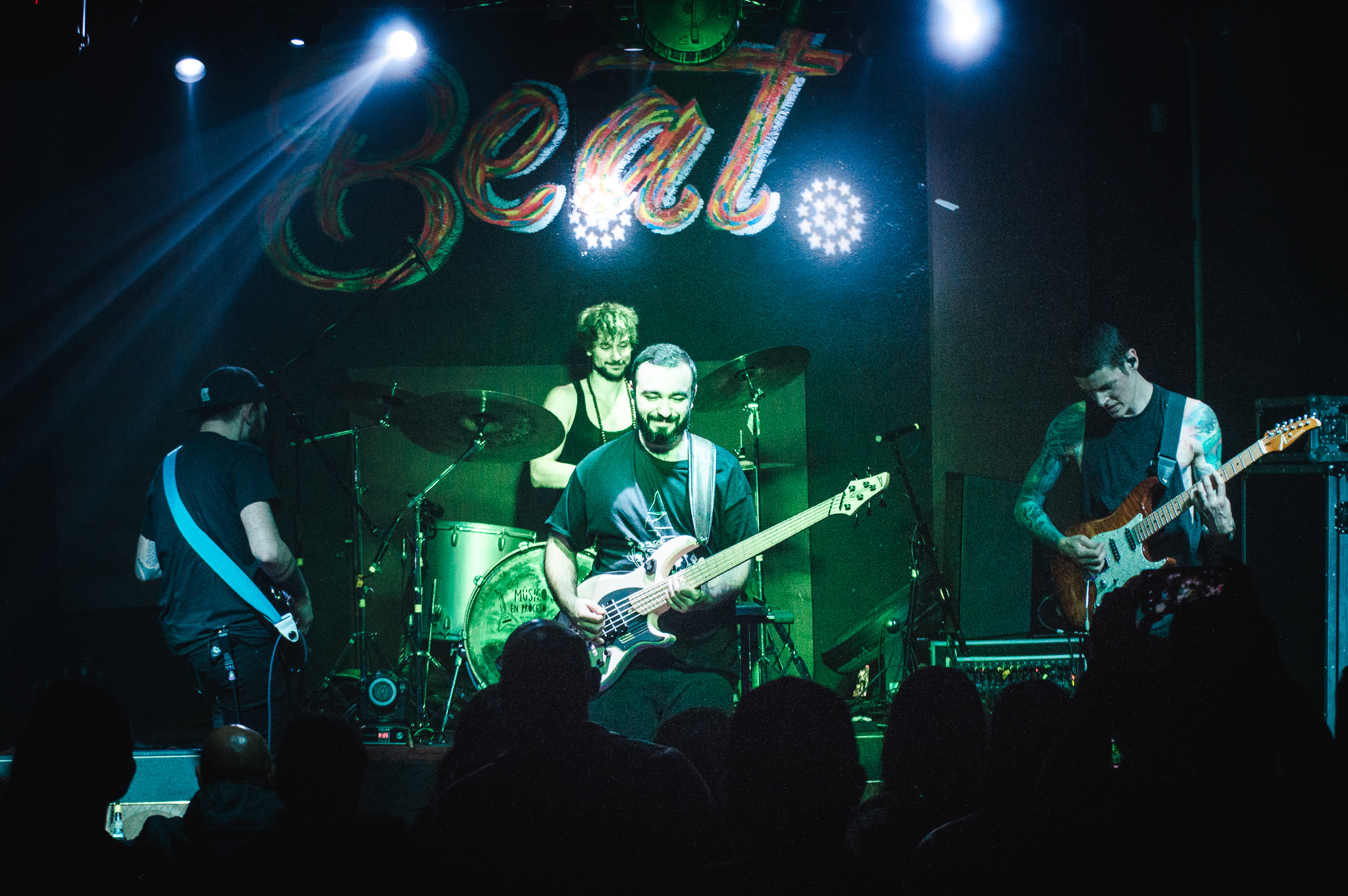 hubris. arrasa en Beat 803 de Puebla