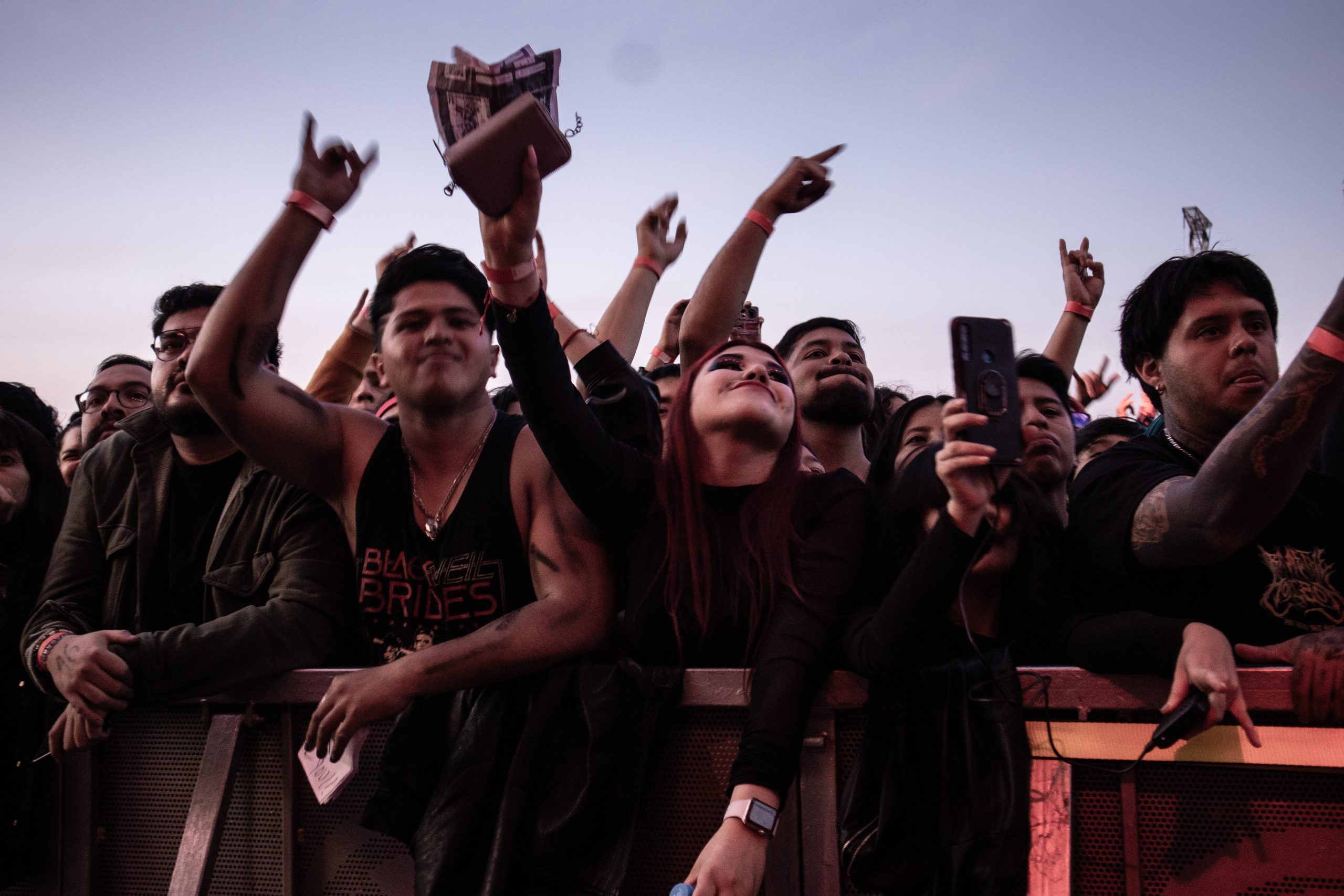 Bring Me The Horizon en explanada Azteca: caos y magia
