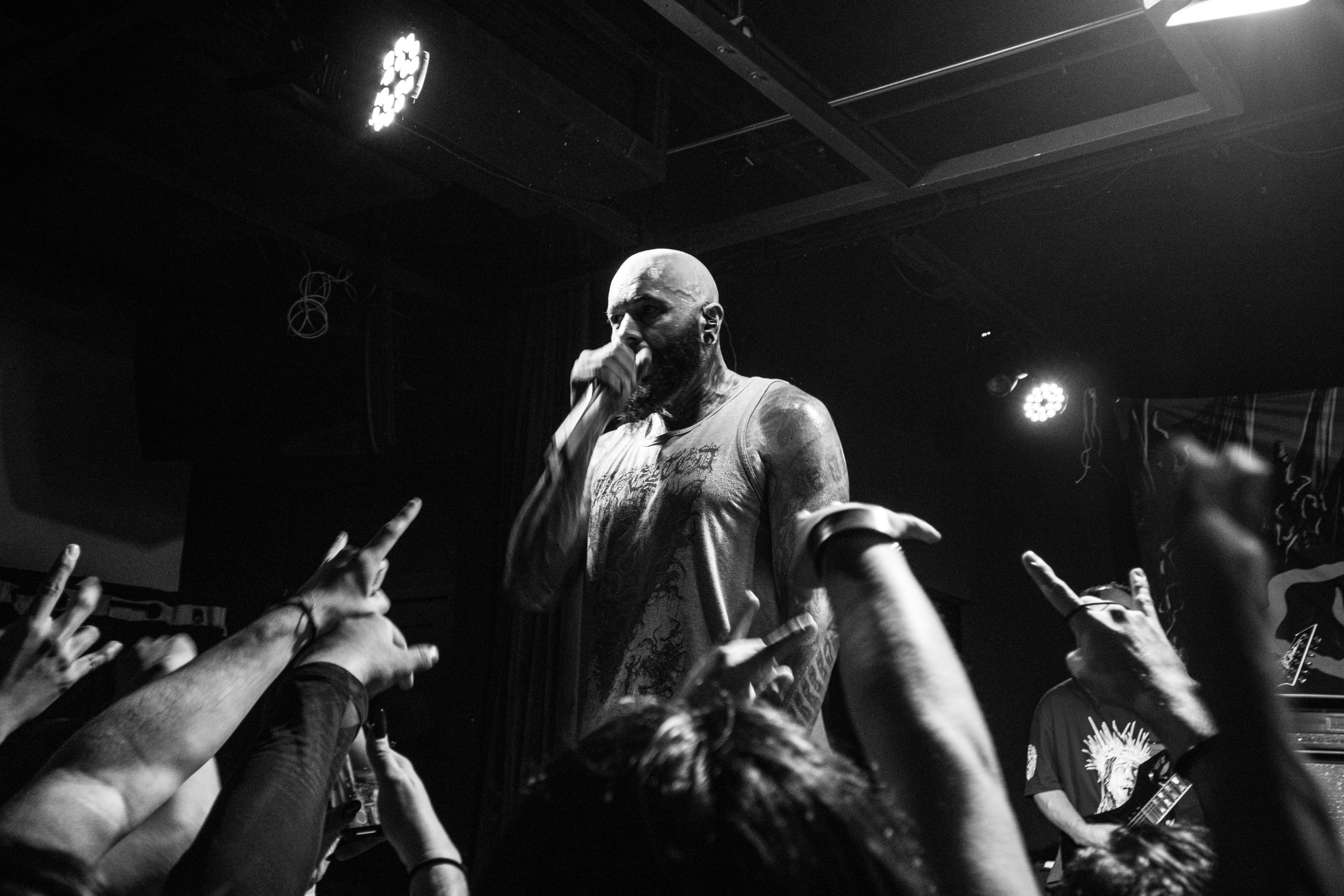 Una Noche de Caos y Gloria: Suffocation en el FUck Off Room CDMX